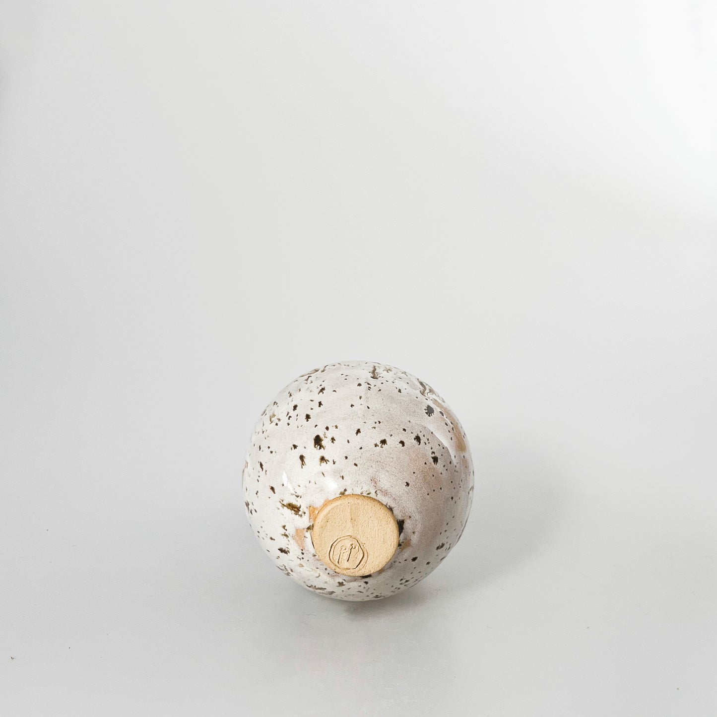 #071 moon jar pati passos