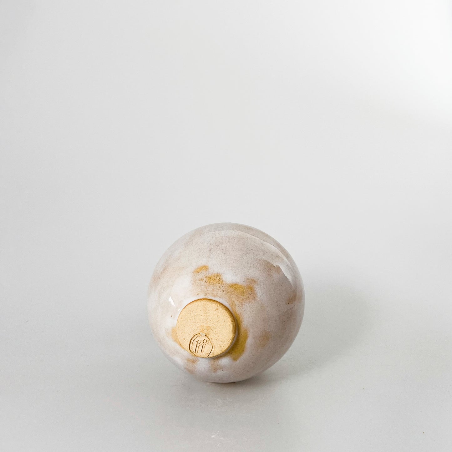 #073 moon jar pati passos