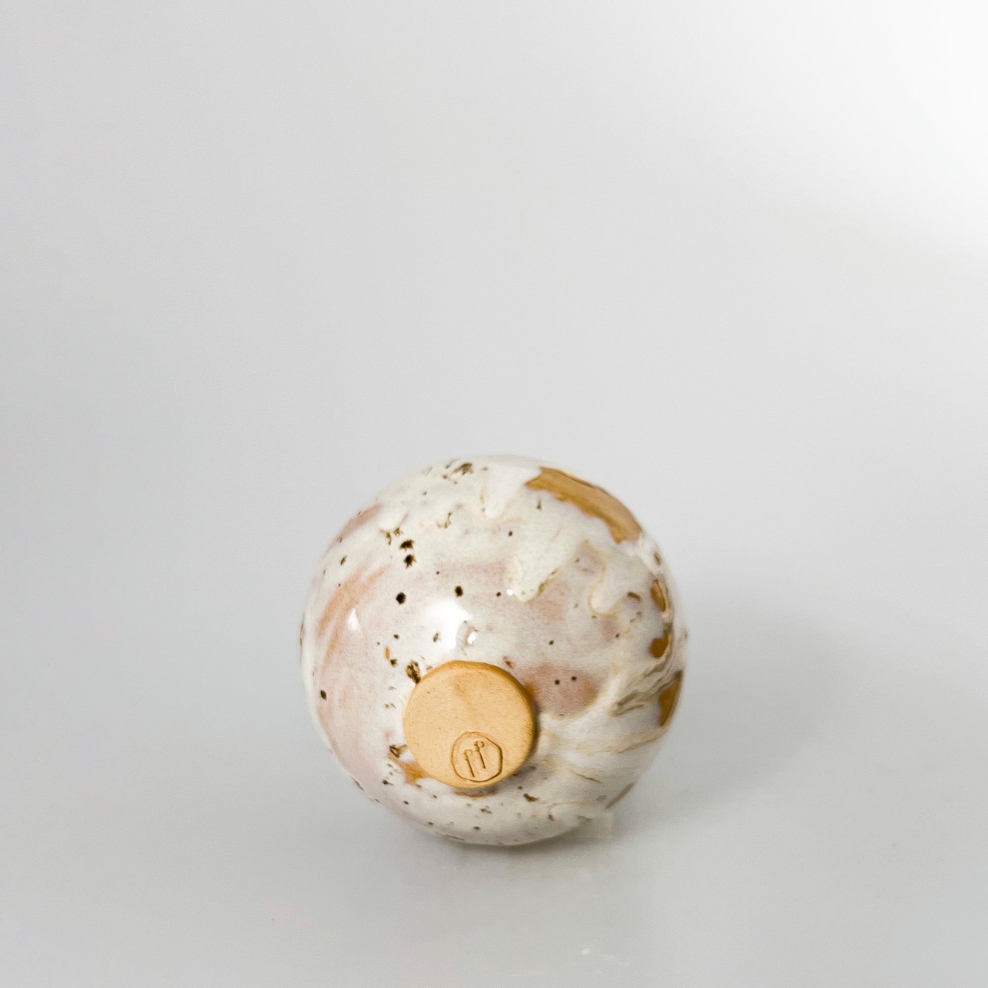 #074 moon jar pati passos